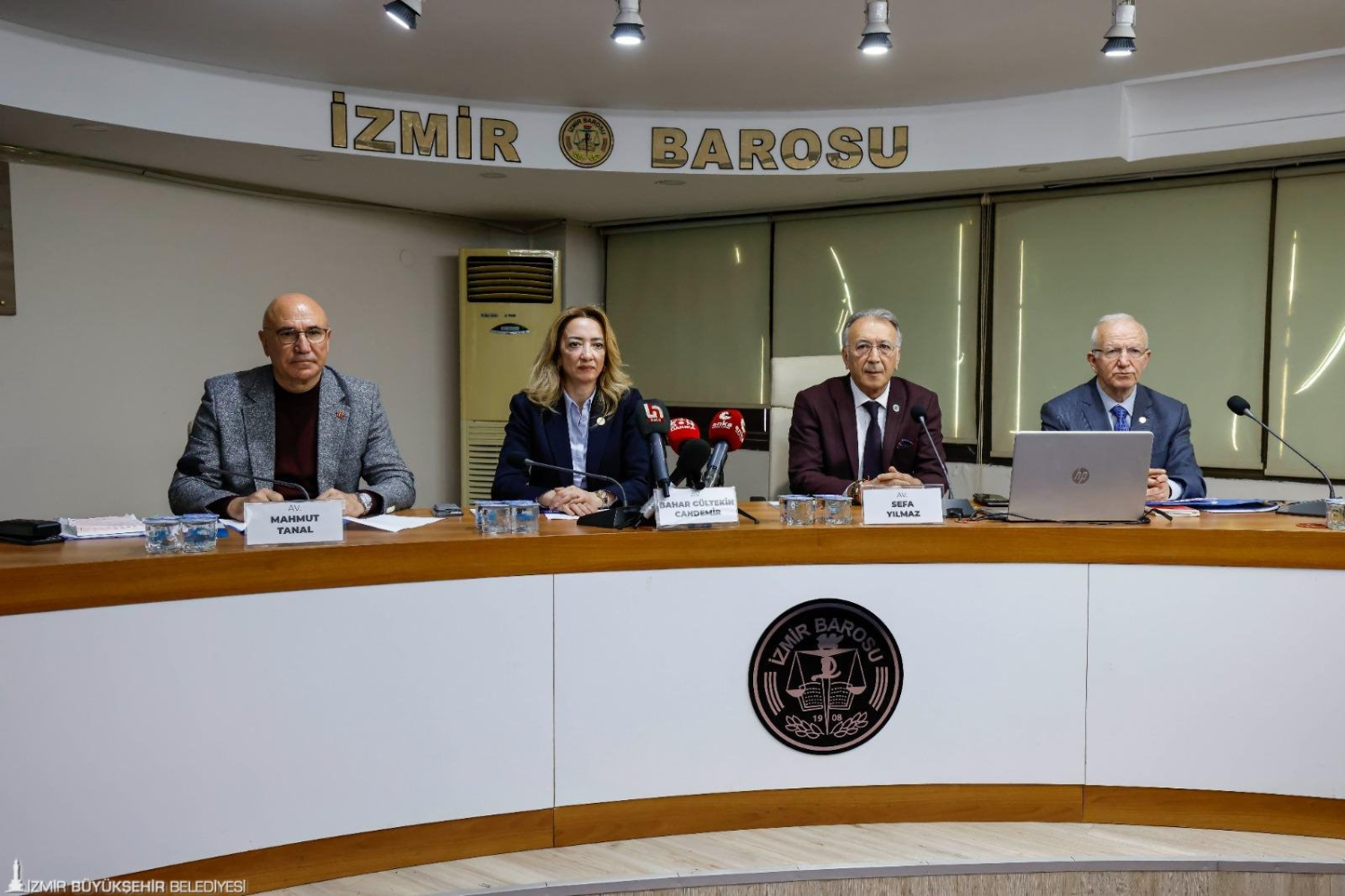 Barolar da avukatlar da direnecek